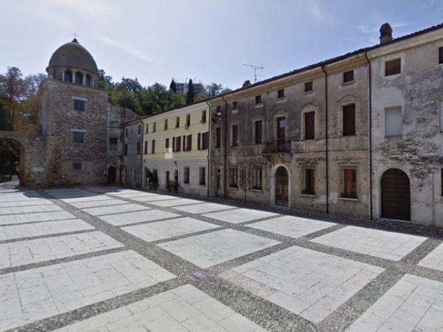 Palazzo in vendita a Solferino, Lombardia