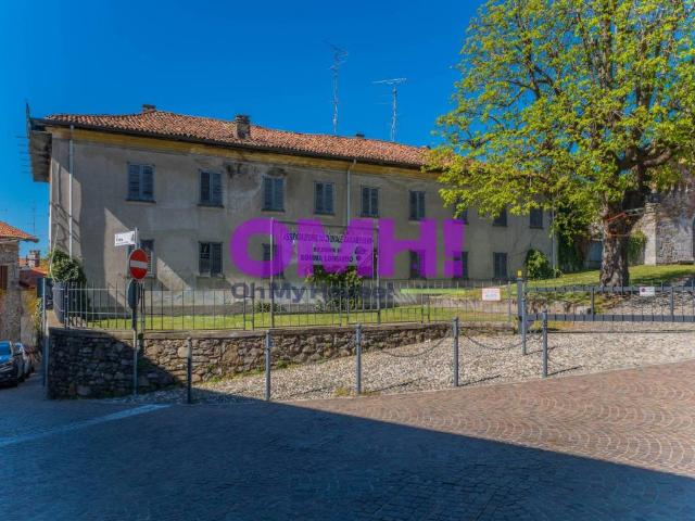 Palazzo in vendita a Mezzana, Somma Lombardo