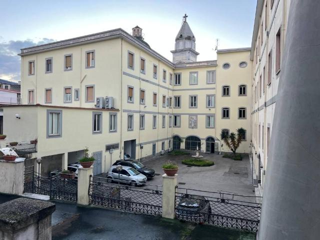 Palazzo in vendita a Borgo Casamale, Somma Vesuviana