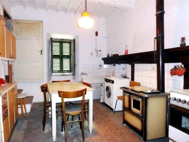 Palazzo in vendita a Unione di Comuni Montani Colline del Fiora, Sorano