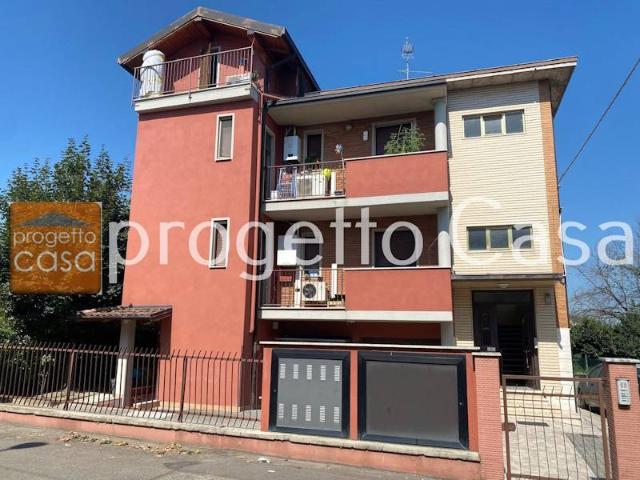 Palazzo in vendita a Unione di comuni Terre di Castelli, Spilamberto