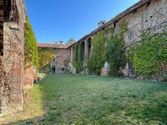Palazzo in vendita a Piemonte, Alessandria