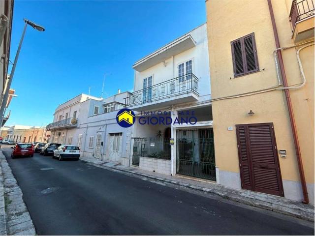 Palazzo in vendita a Puglia, Lecce