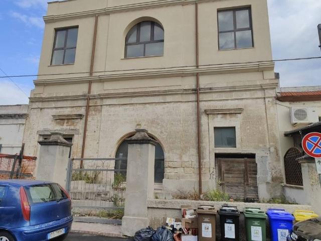 Palazzo in vendita a Puglia, Taranto