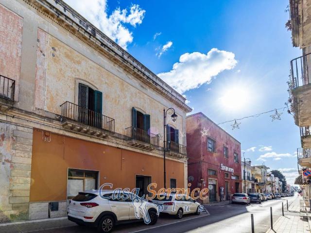Palazzo in vendita a Puglia, Lecce