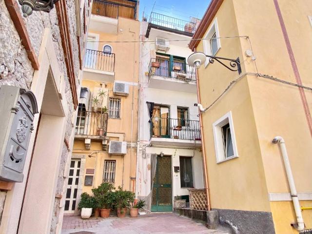 Palazzo in vendita a Taormina, Sicilia