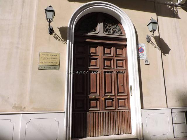 Palazzo in vendita a Puglia, Taranto