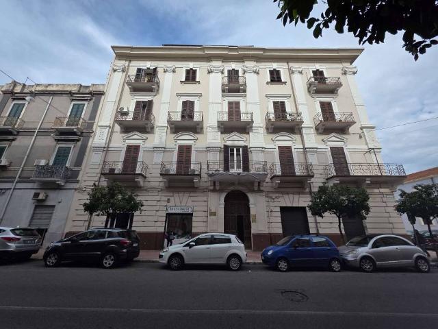 Palazzo in vendita a Puglia, Taranto