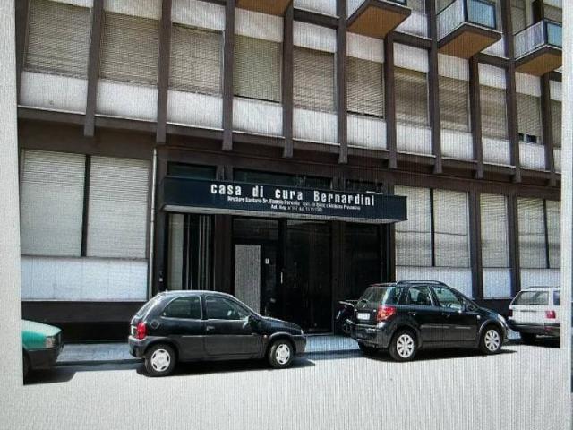 Palazzo in vendita a Puglia, Taranto