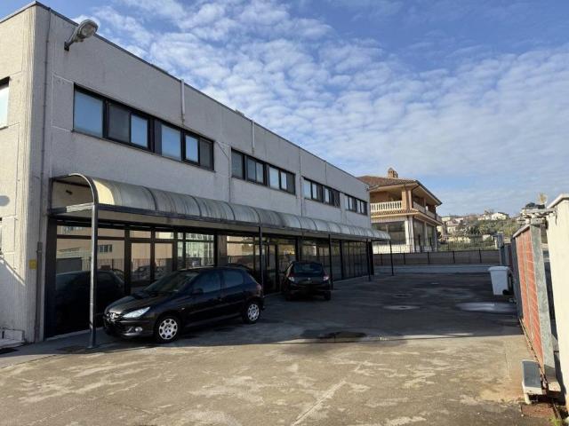 Palazzo in vendita a Termoli, Molise