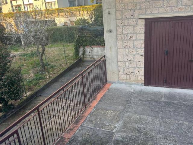 Palazzo in vendita a Campitello, Terni