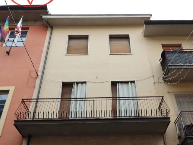 Palazzo in vendita a Terranuova Bracciolini, Toscana