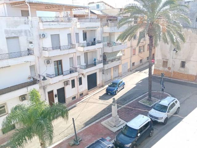 Palazzo in vendita a Terrasini, Sicilia