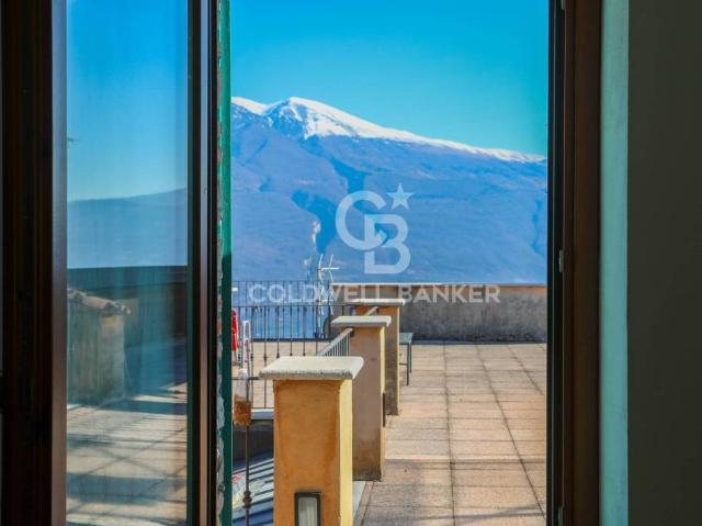 Palazzo in vendita a Comunità Montana Parco Alto Garda bresciano, Tignale