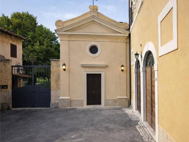 Palazzo in vendita a Campolimpido, Roma Capitale