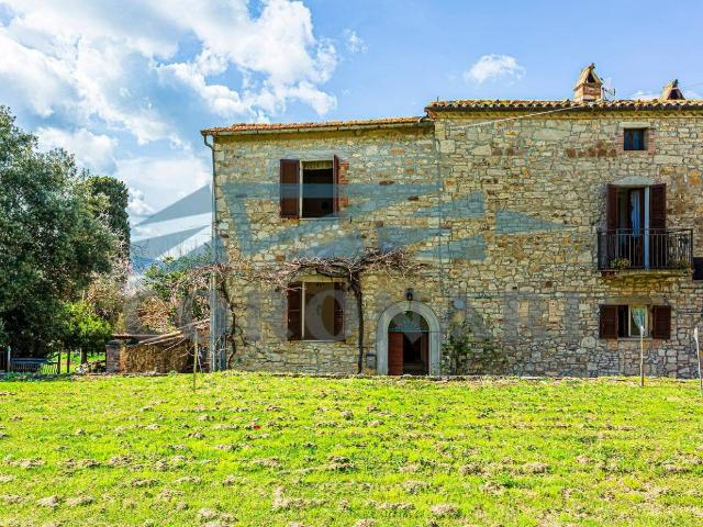 Palazzo in vendita a Izzalini