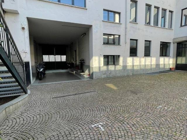 Palazzo in affitto a Circoscrizione 2, Piemonte