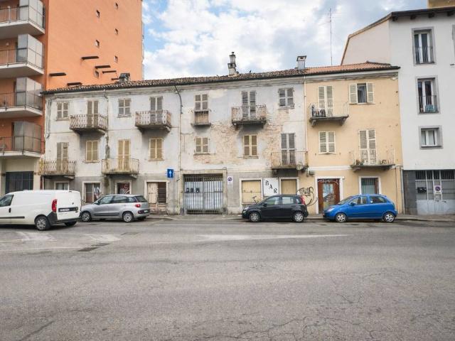 Palazzo in vendita a Circoscrizione 6, Piemonte