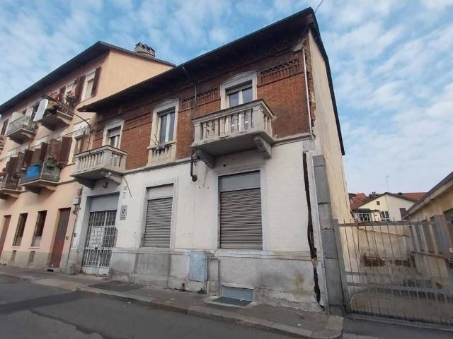Palazzo in vendita a Circoscrizione 6, Piemonte