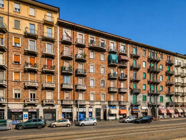 Palazzo in vendita a Circoscrizione 6, Piemonte