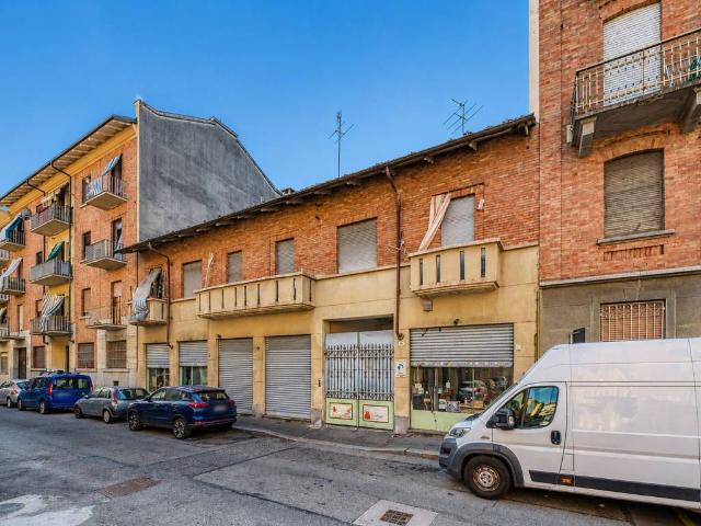 Palazzo in vendita a Circoscrizione 6, Piemonte