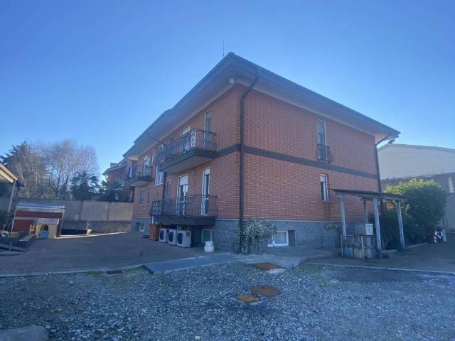 Palazzo in vendita a Circoscrizione 6, Piemonte