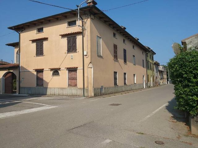 Palazzo in vendita a Torre De' Picenardi, Lombardia