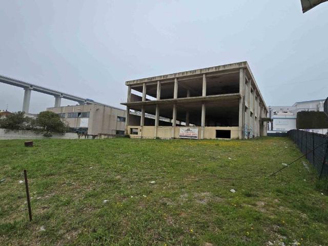Palazzo in vendita a Unione dei Comuni della Val Vibrata, Tortoreto