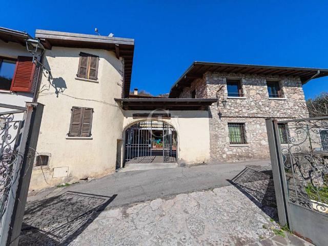 Palazzo in vendita a Comunità Montana Parco Alto Garda bresciano, Toscolano Maderno