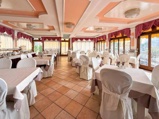 Palazzo in vendita a Comunità Montana Parco Alto Garda bresciano, Toscolano Maderno