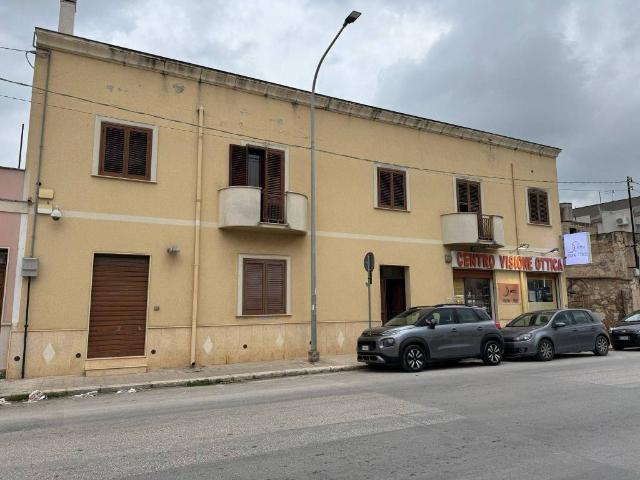 Palazzo in vendita a Trapani, Sicilia