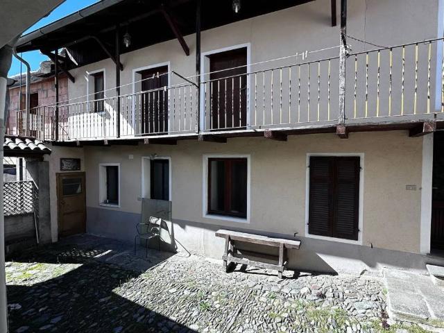 Palazzo in vendita a Piemonte, Verbano-cusio-ossola