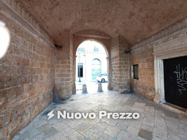 Palazzo in vendita a Puglia, Lecce