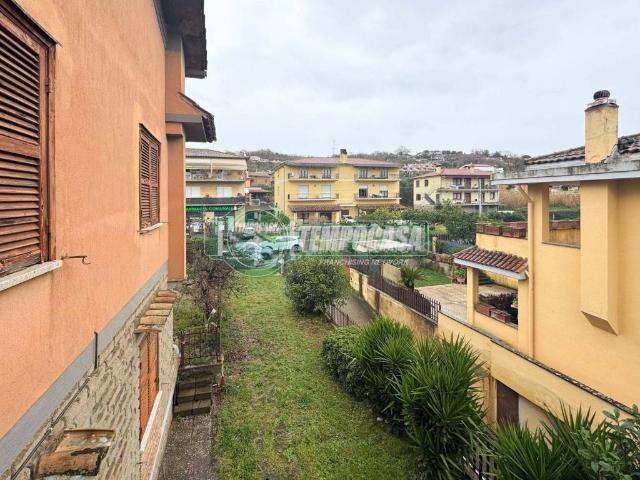 Palazzo in vendita a Roma Capitale, Lazio