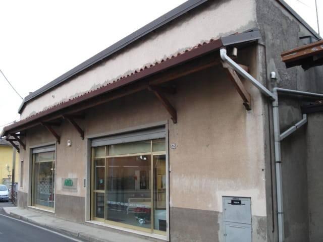 Palazzo in vendita a Roncola, Treviolo