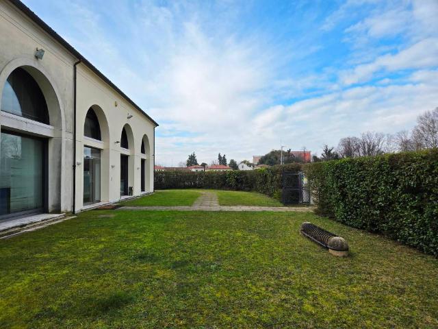 Palazzo in vendita a Treviso, Veneto