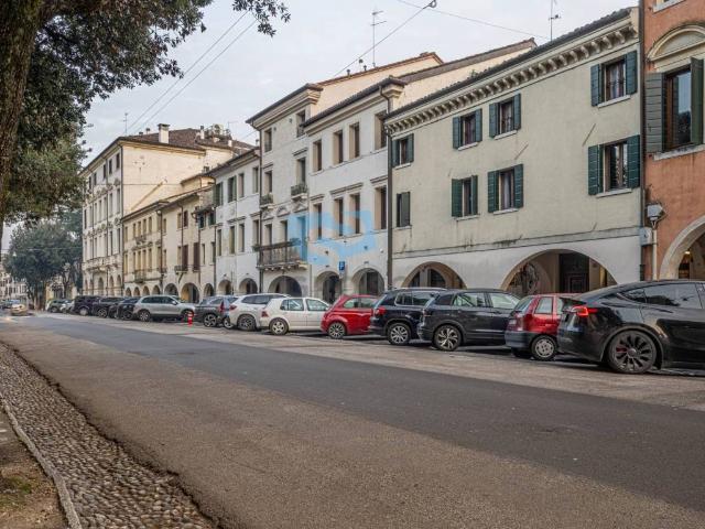 Palazzo in vendita a San Zeno, Treviso