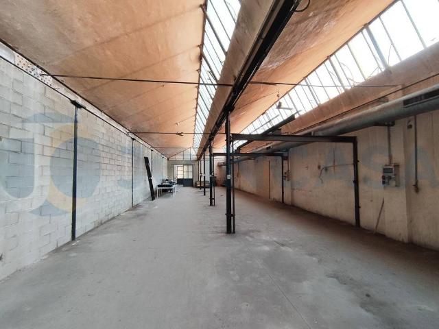 Palazzo in vendita a Trezzo Sull'adda, Lombardia