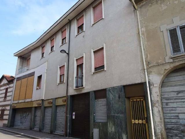 Palazzo in vendita a Trezzo Sull'adda, Lombardia