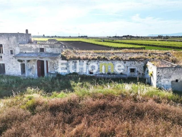 Palazzo in vendita a Puglia, Barletta-andria-trani