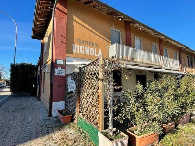 Palazzo in vendita a Truccazzano, Lombardia