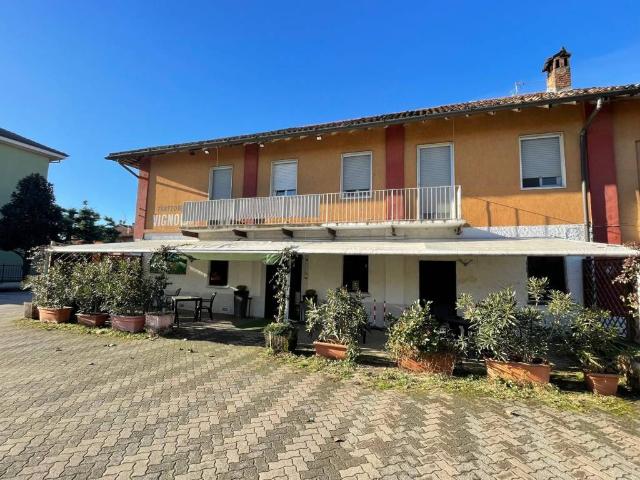 Palazzo in vendita a Truccazzano, Lombardia