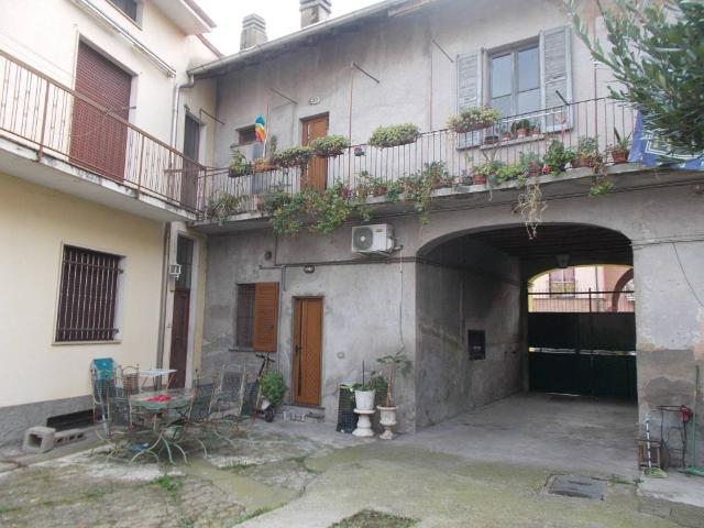 Palazzo in vendita a Lazzaretto, Uboldo