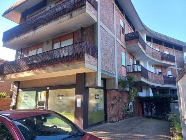 Palazzo in vendita a Chiavris / Cjavriis, Udine / Udin