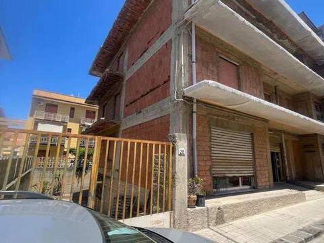 Palazzo in vendita a Valdina, Sicilia