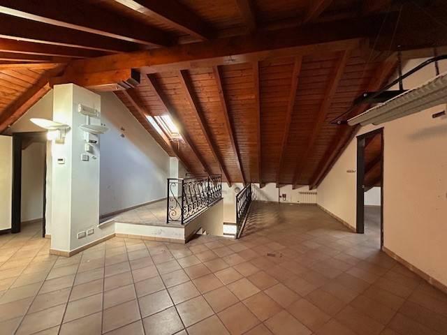 Palazzo in vendita a Fontanile, Piemonte