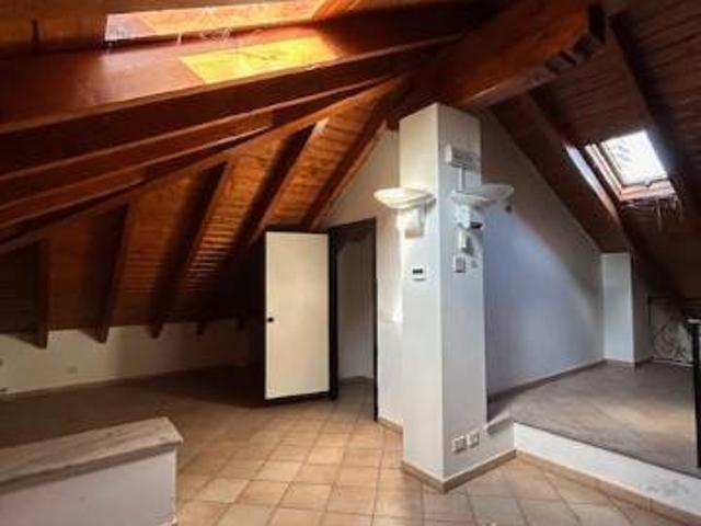 Palazzo in vendita a Fontanile, Piemonte