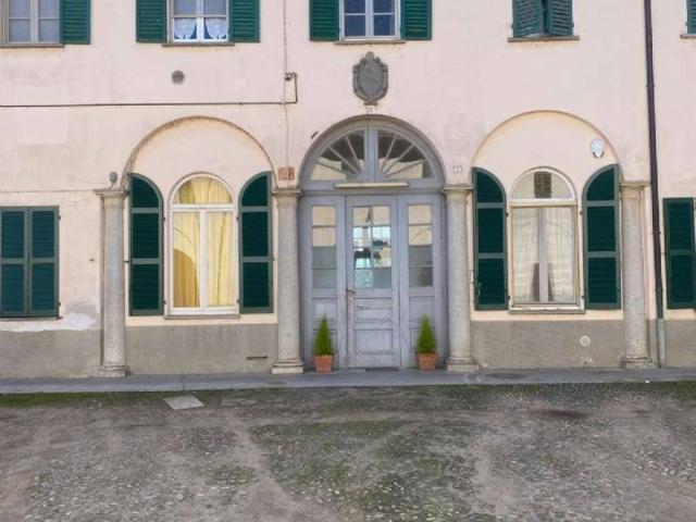 Appartamento in vendita a Valle Salimbene, Lombardia