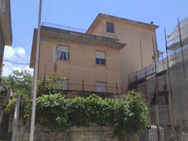 Palazzo in vendita a Vallo Della Lucania, Campania