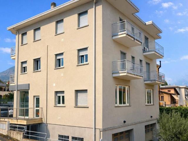 Palazzo in vendita a Parè, Valmadrera